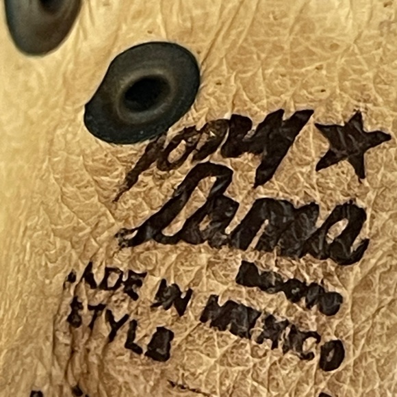 TONY LAMA Western Ankle Boots • Size 6B • Women - Picture 13 of 16